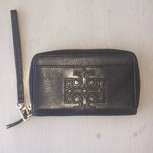Tory Burch black leather wallet with gold zipper